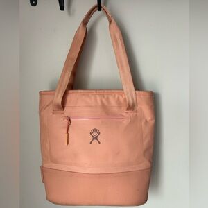 Hydro Flask Coral cooler bag